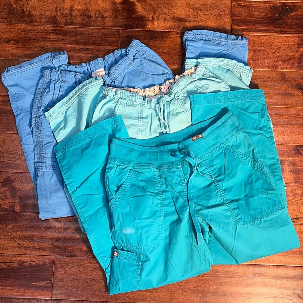 Scrub pants